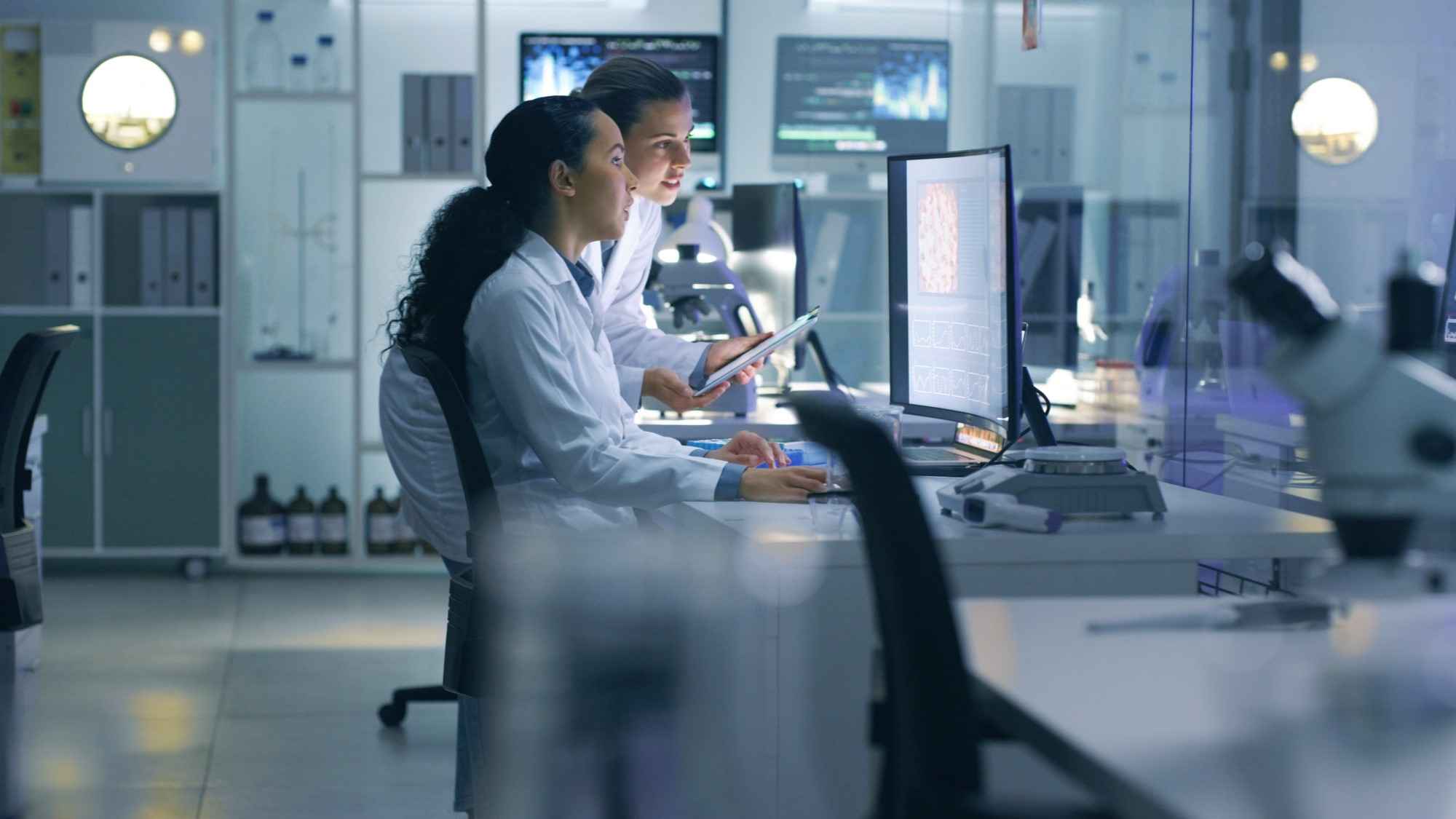 Main-Image-Clinical-Informatics-Benefits-Plans